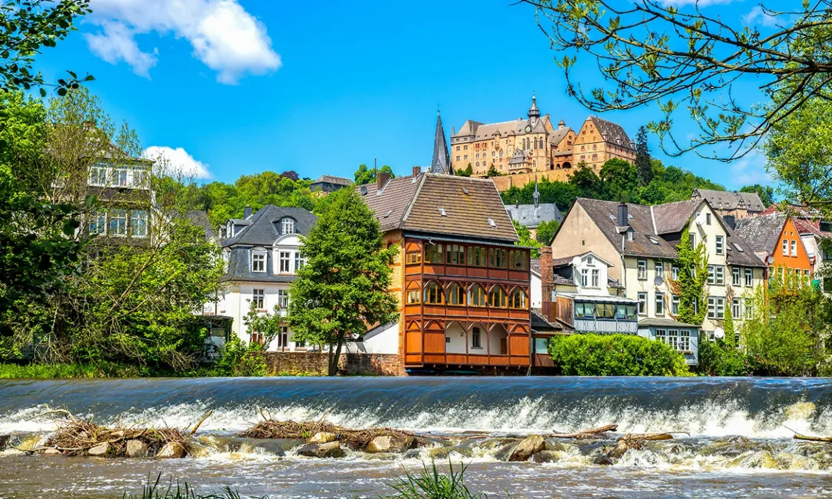 Apartmentreinigung Marburg | Professionell & Zuverlässig | Ö&I Clean Group
